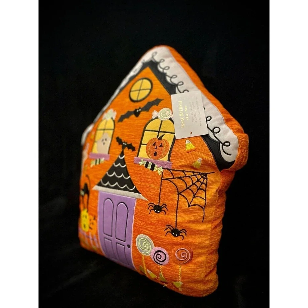 ISAAC MIZRAHI 17x18 HALLOWEEN Gingerbread Spooky House‎ Pillow NEW